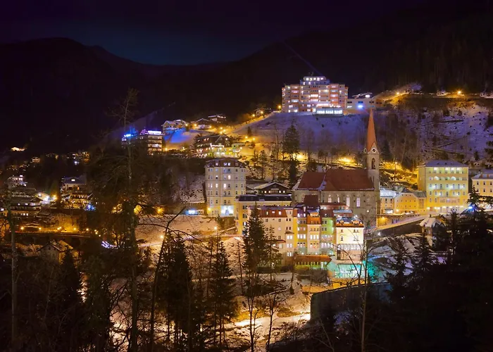 アパート Diamond - Panorama Schiller バードガシュタイン